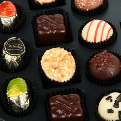 Czekoladki z okazji Dnia Dziadka Chocolate Box White z Twoimi życzeniami - MountBlanc - 3