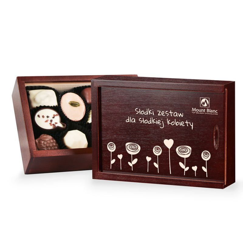 Czekoladki na Dzień Kobiet Smooth Dark - MountBlanc - 1