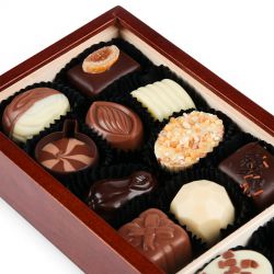 Czekoladki dla mamy Smooth Duo Dark z Twoimi wygrawerowanymi życzeniami - MountBlanc - 4