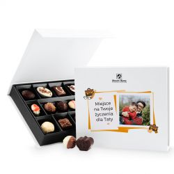 Czekoladki z okazji Dnia Ojca Chocolate Box White Medium z Twoim zdjęciem i życzeniami