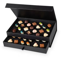 Słodki upominek na Gwiazdkę Chocolate Tower Black z logo Twojej firmy i życzeniami - MountBlanc - 2