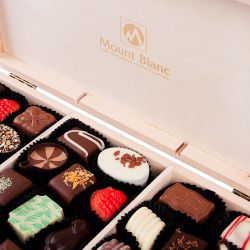 Czekoladki dla nauczyciela Decor Trio Dark ze zdjęciem i Twoimi życzeniami - MountBlanc - 4