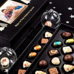 Czekoladowy prezent świąteczny Chocolate Tower Black z Twoim zdjęciem i życzeniami - MountBlanc - 4