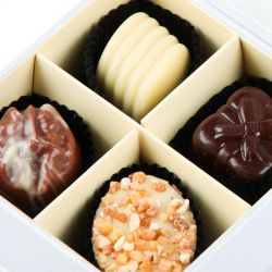 Bombonierka dla mamy Finesse White no.1 - MountBlanc - 3