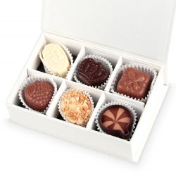 Bombonierka z Twoim tekstem Finesse White Powiększa nam się rodzina - MountBlanc - 4