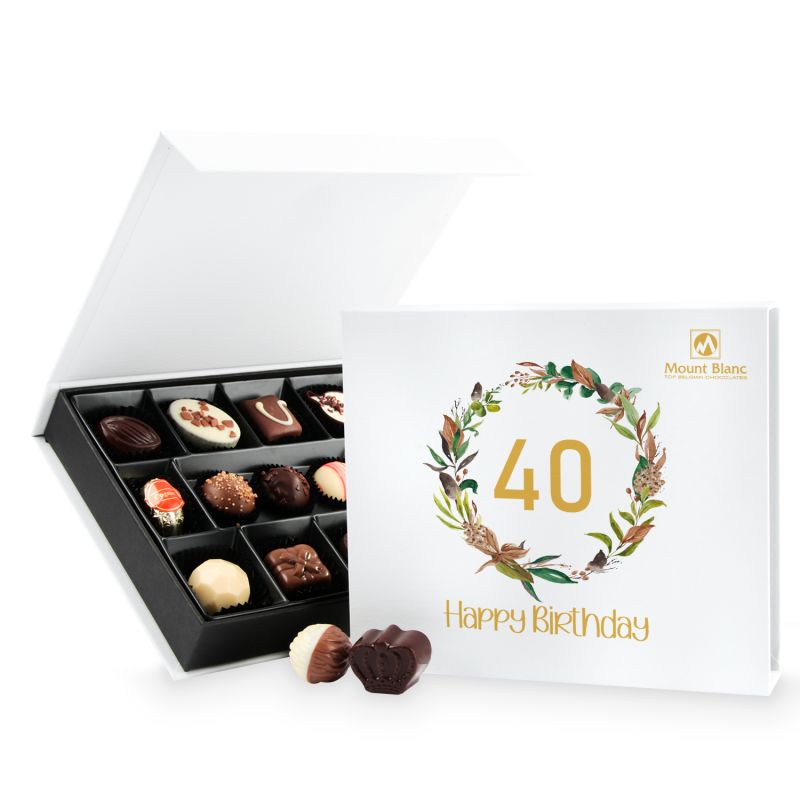 Prezent na urodziny Chocolate Box Medium White z Twoim napisem