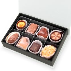 Prezent z okazji Pierwszej Komunii Świętej Chocolate Box White Mini z Twoimi życzeniami - MountBlanc - 3