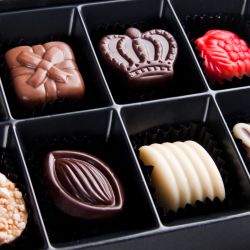 Premium White Mini Belgijskie praliny - MountBlanc - 3
