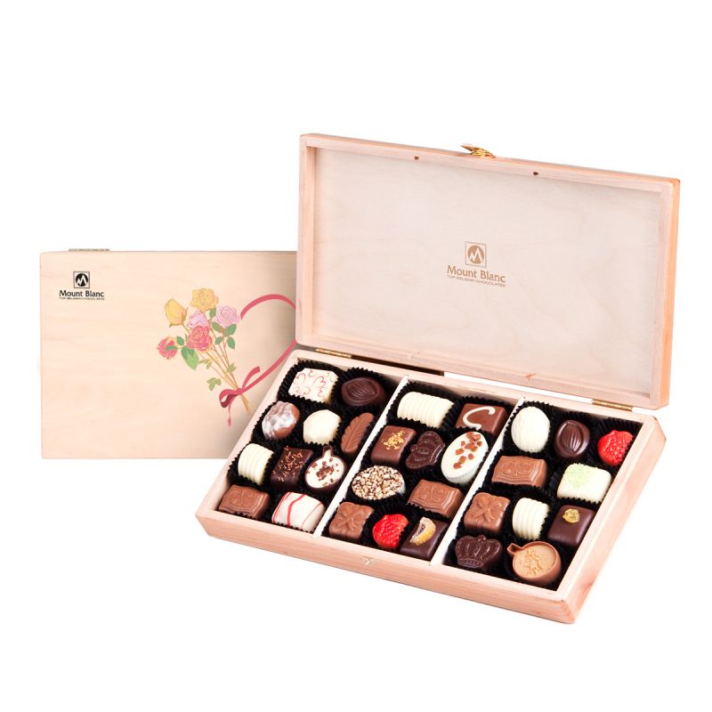 Czekoladki z okazji Dnia Kobiet Decor Trio Light z Twoimi życzeniami