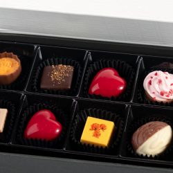 Czekoladki Chocolate Box Mini White z Twoimi życzeniami dla nauczyciela
