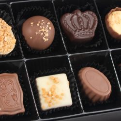 Czekoladki z logo dla firm Premium White Mini z nadrukiem - MountBlanc - 5