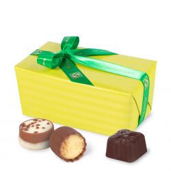 Ballotin Green no.2 w ozdobnym papierze. Czekoladki belgijskie