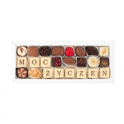Belgijskie pralinki Chocolate Letter Maxi White z napisem Moc Życzeń